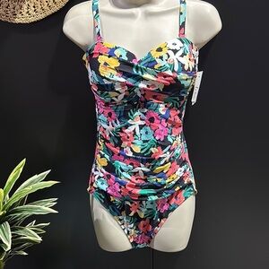 Leilani Sweetheart Neckline,padded,adjustable/removable straps,ruched,1pc swim